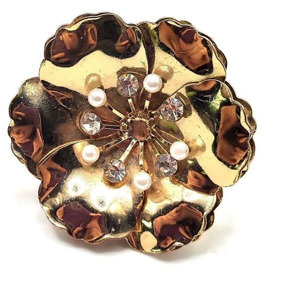 Gold tone Magnolia Flower Chunky Size 6.5 - Picture 1 of 4